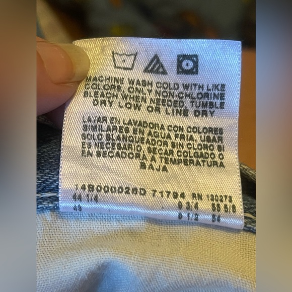 - Wrangler Men’s Relaxed Fit  Medium Wash Blue Jeans Shorts Size 42 (42x8.… - Picture 4 of 6